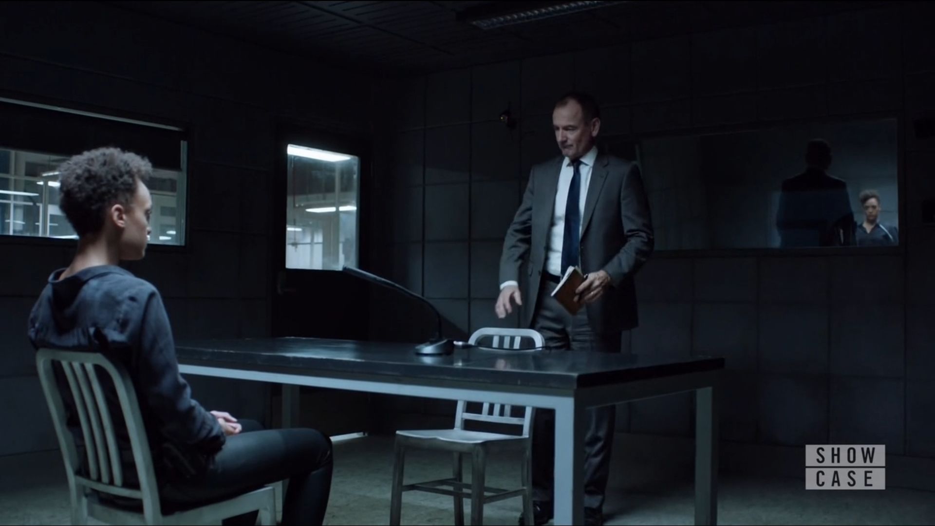 Hunters S1E8 The More I See You