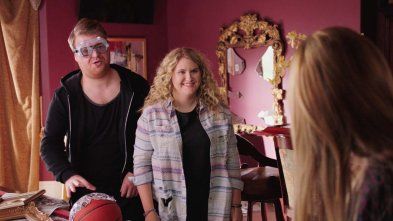 Idiotsitter S1E7 GED Prom