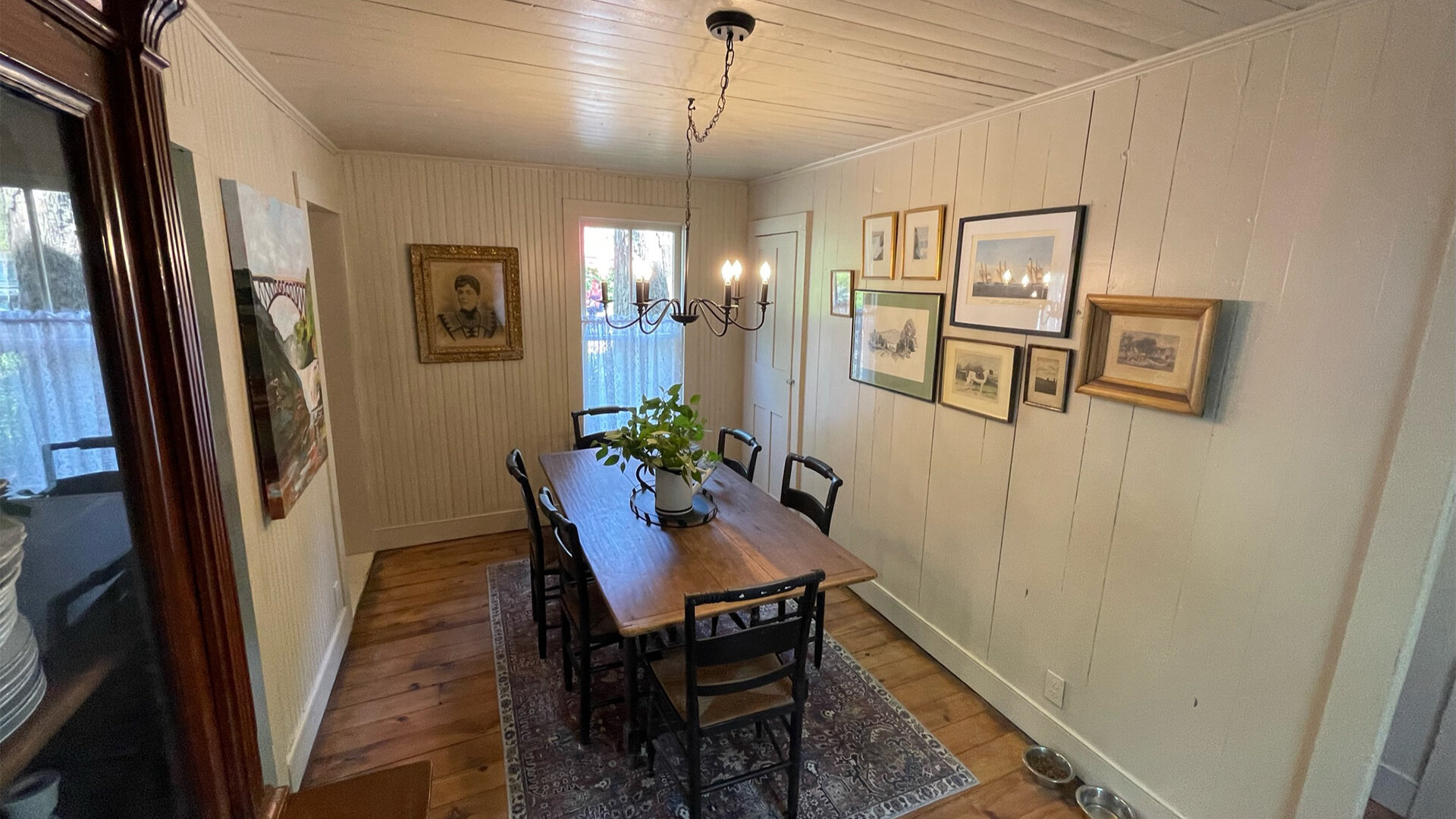 In with the Old S3E0 The Silver Lake, New York Cottage