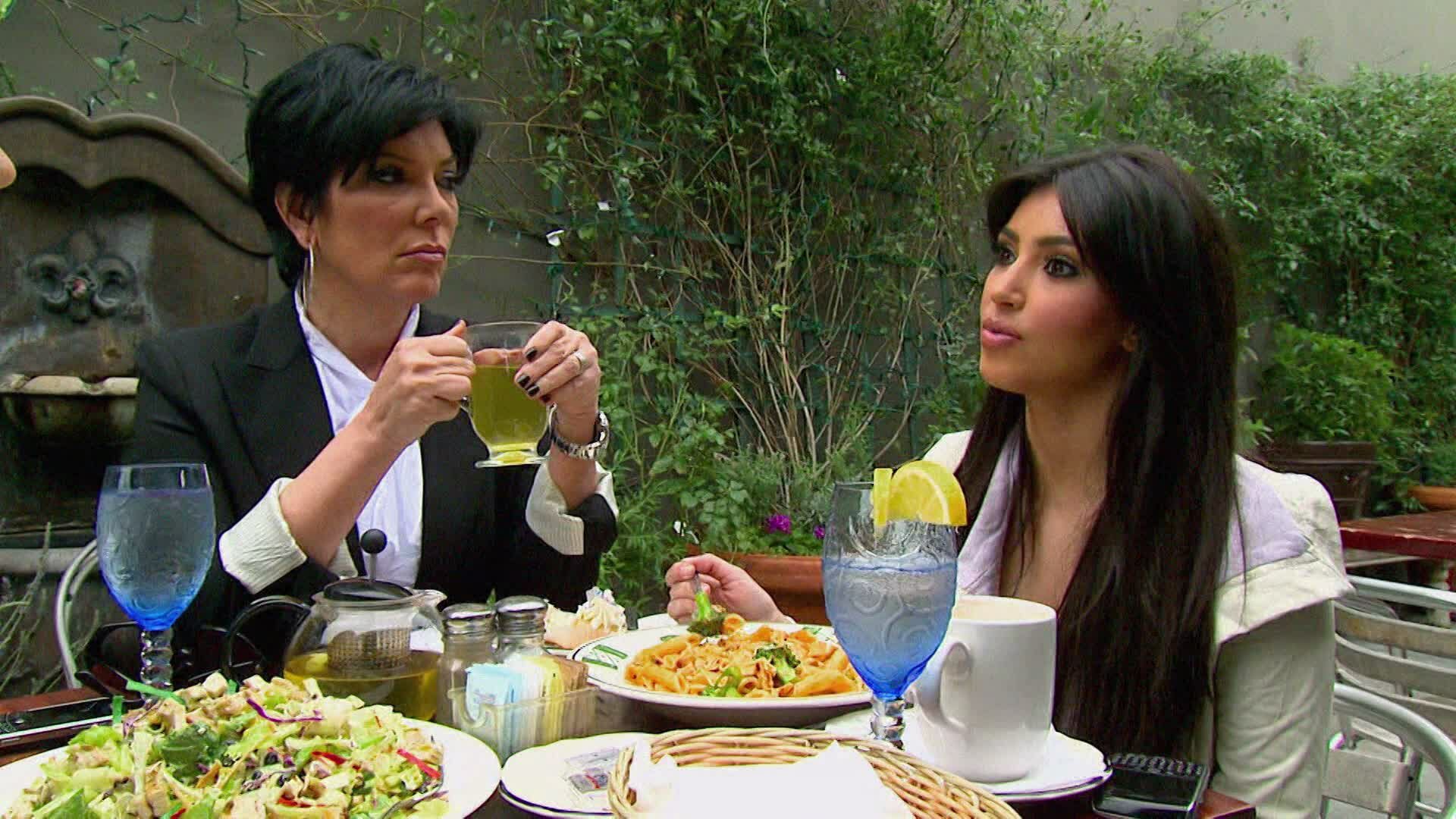 Keeping Up with the Kardashians S3E11 What's Yours Is Mine