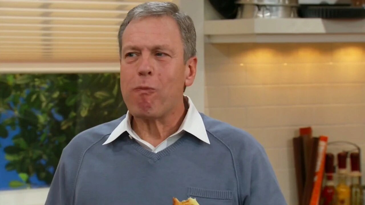 Kitchen Boss S1E27 Hoboken Style, Baby!