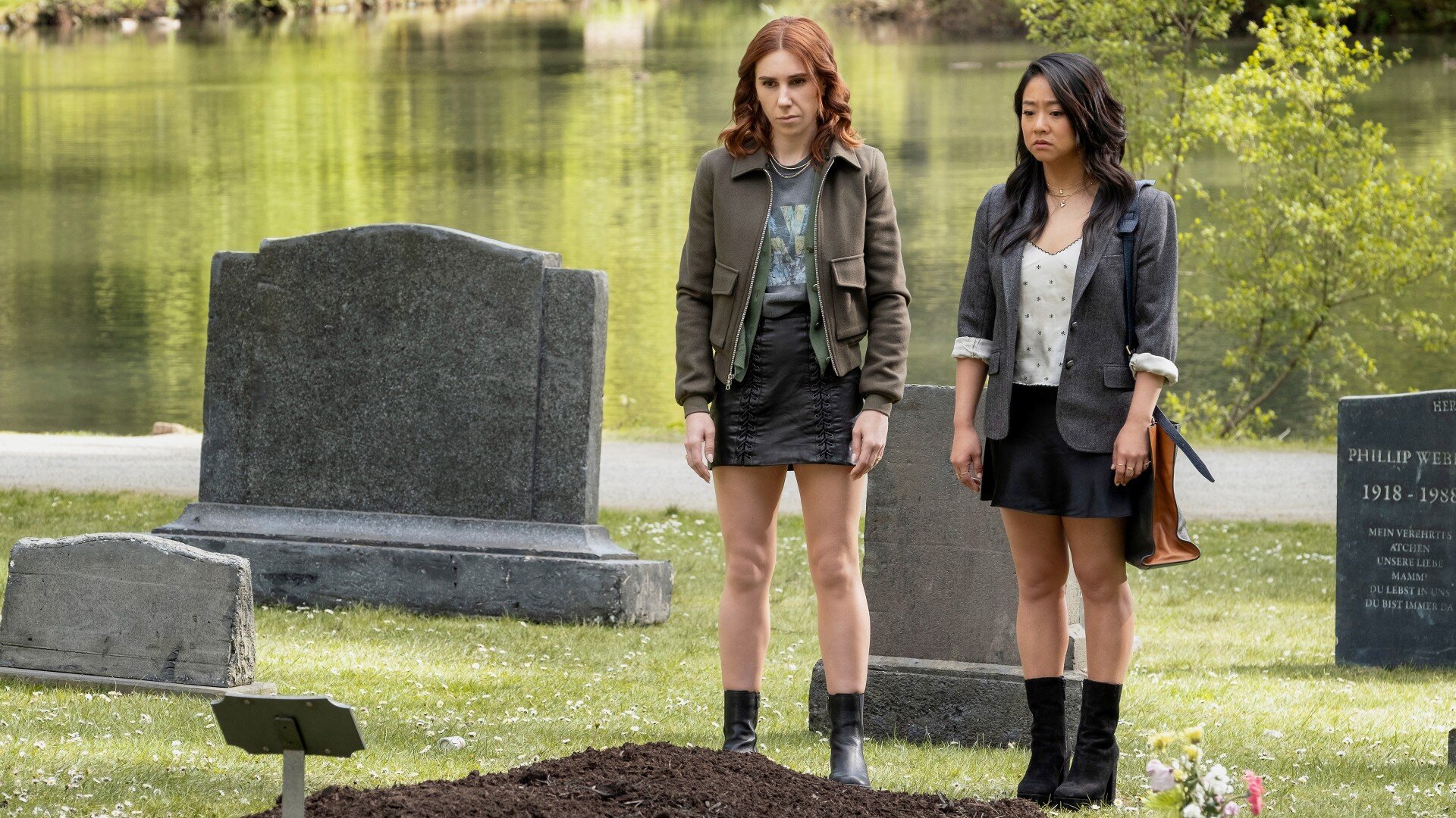 Laid S1E2 Fb to the T