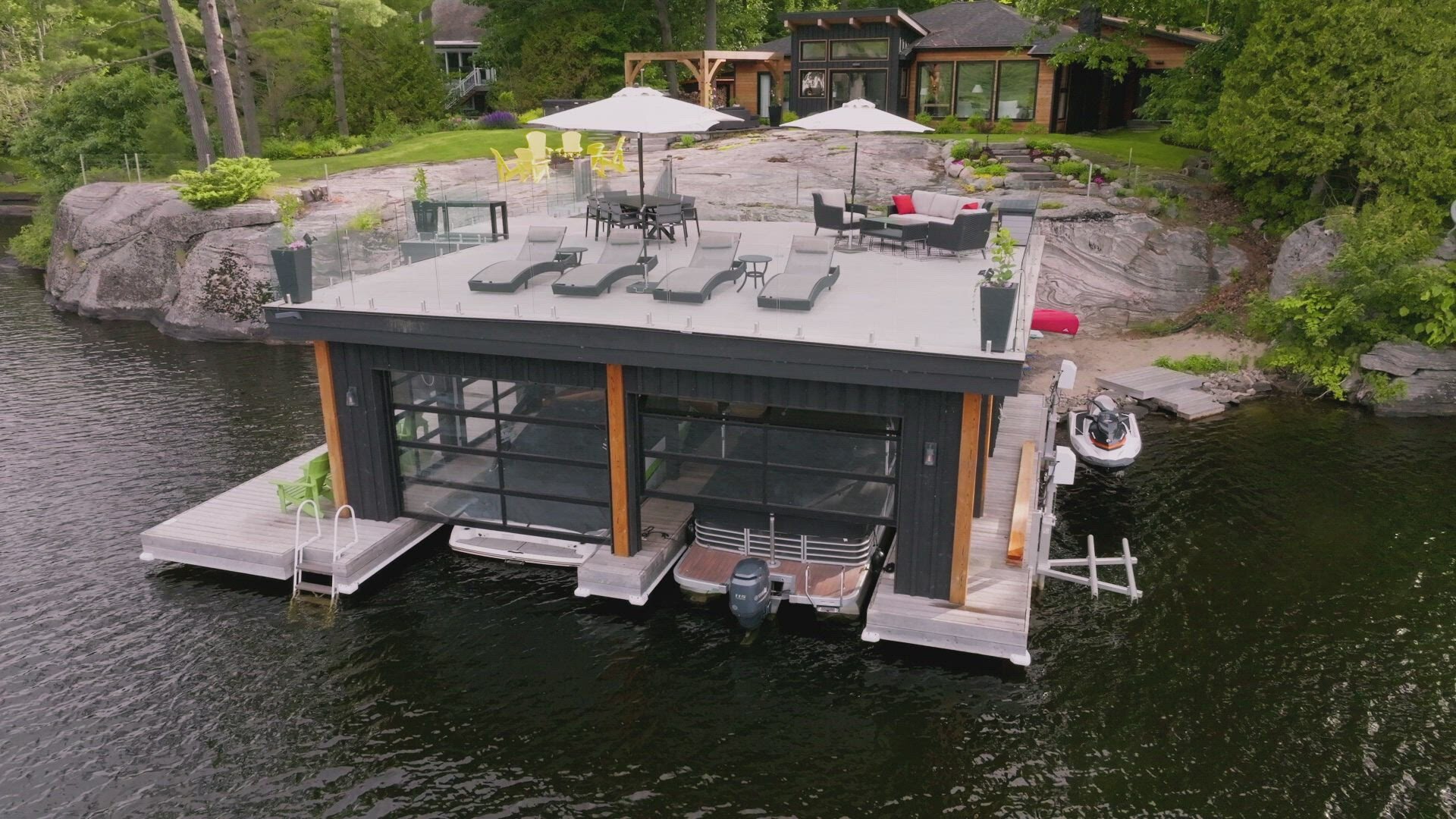 Lakefront Luxury S5E11 Derek & Joanne