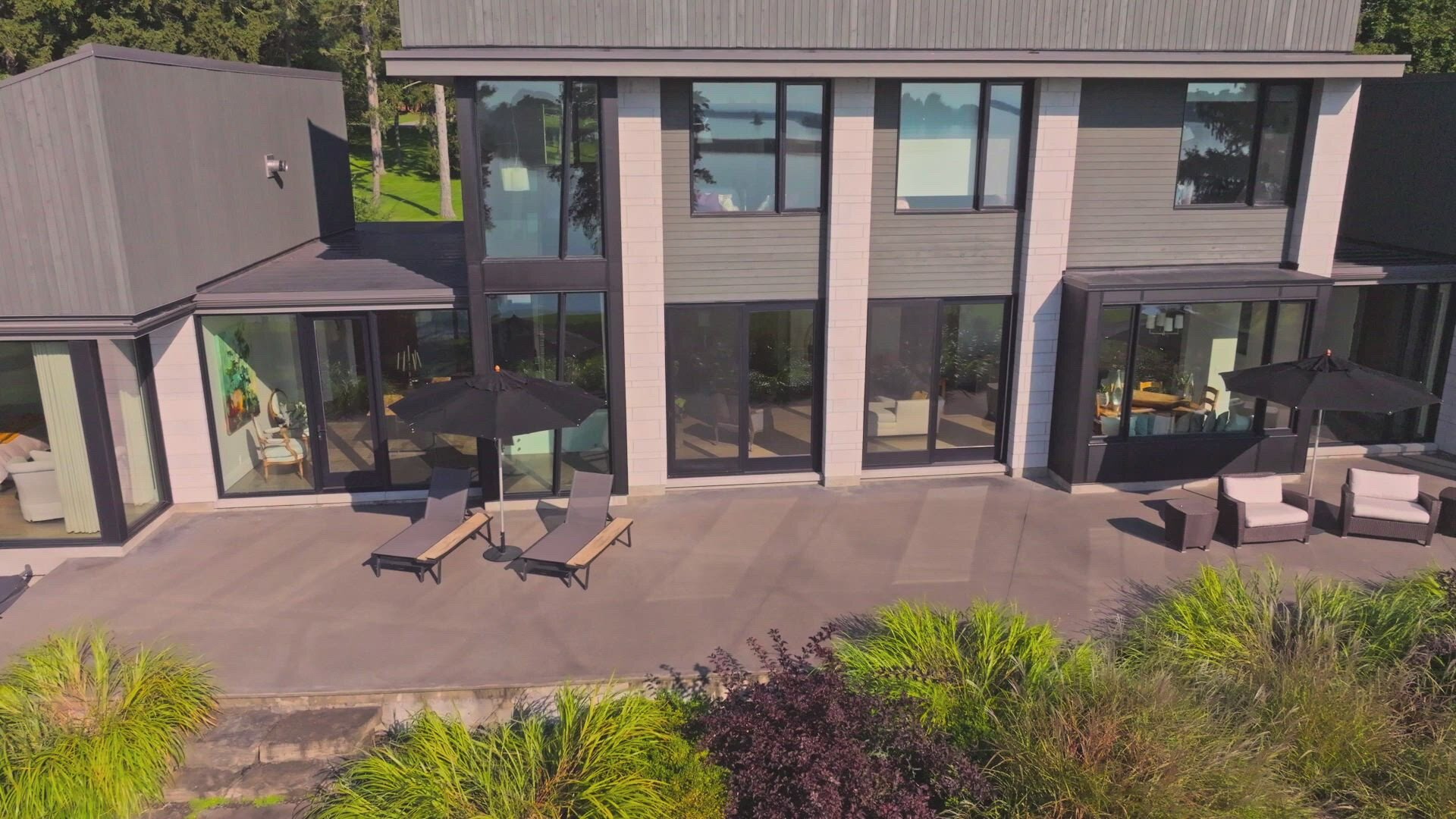 Lakefront Luxury S5E17 Alain & Sara