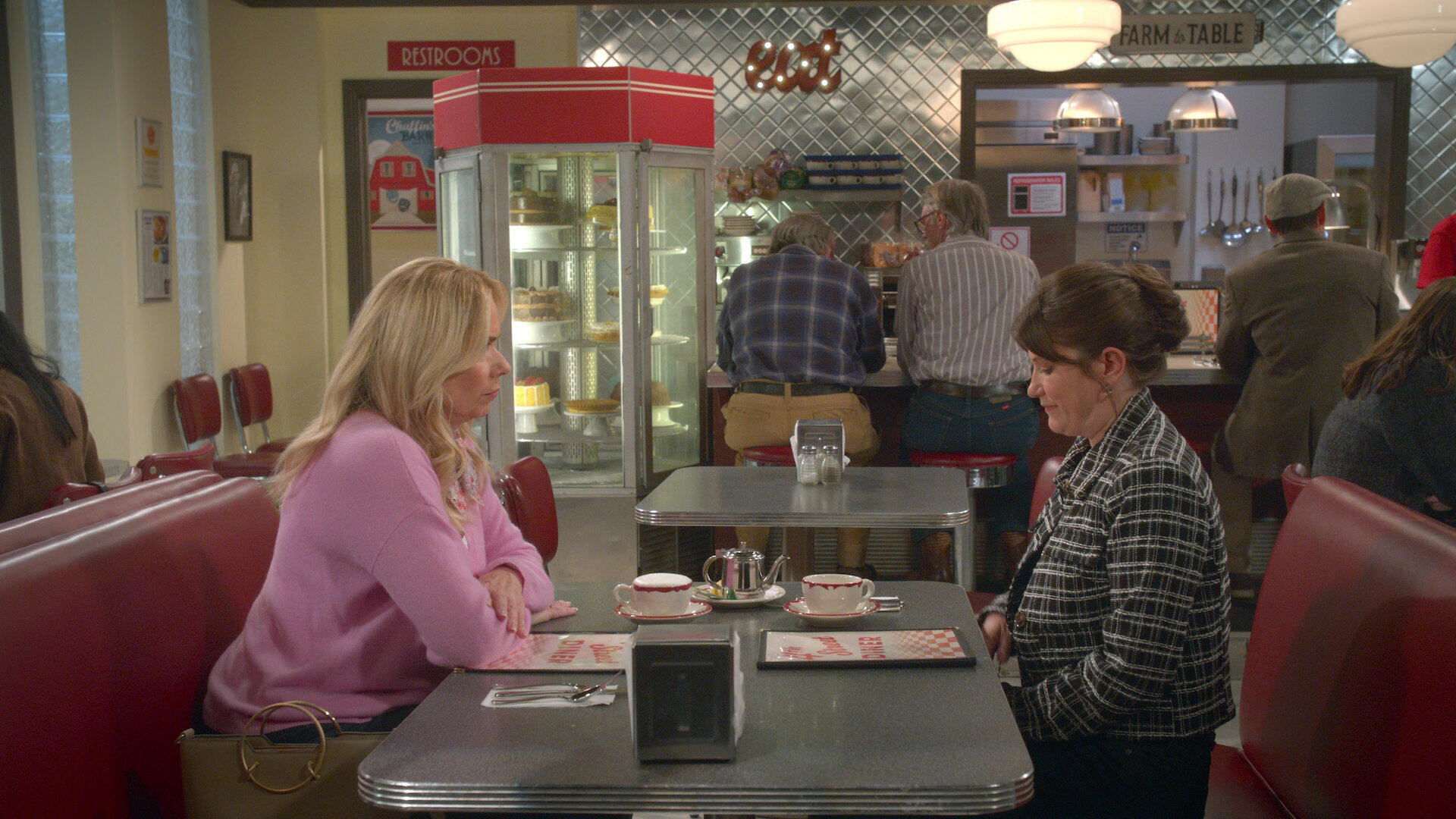 Leanne S1E7 Please Be a Lizard