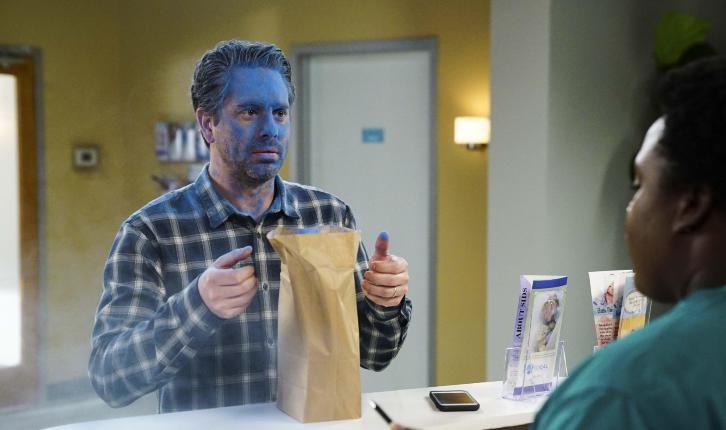 Life in Pieces S3E10 Emergency Interview Driving Lunch