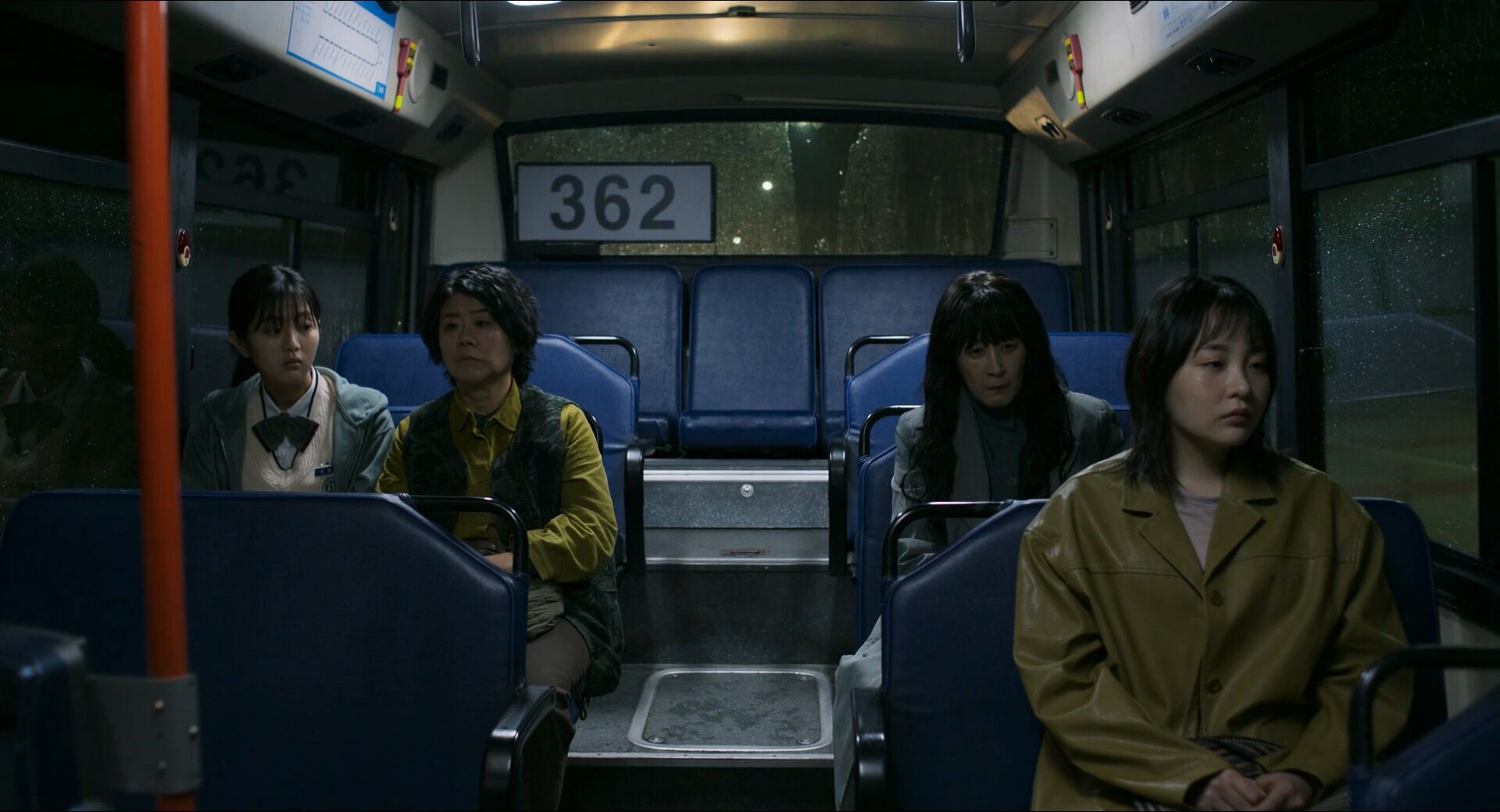 Light Shop S1E5 Reunion