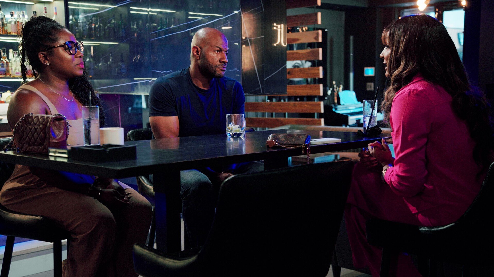 Love & Marriage: Huntsville S9E7 Game a' Thrown