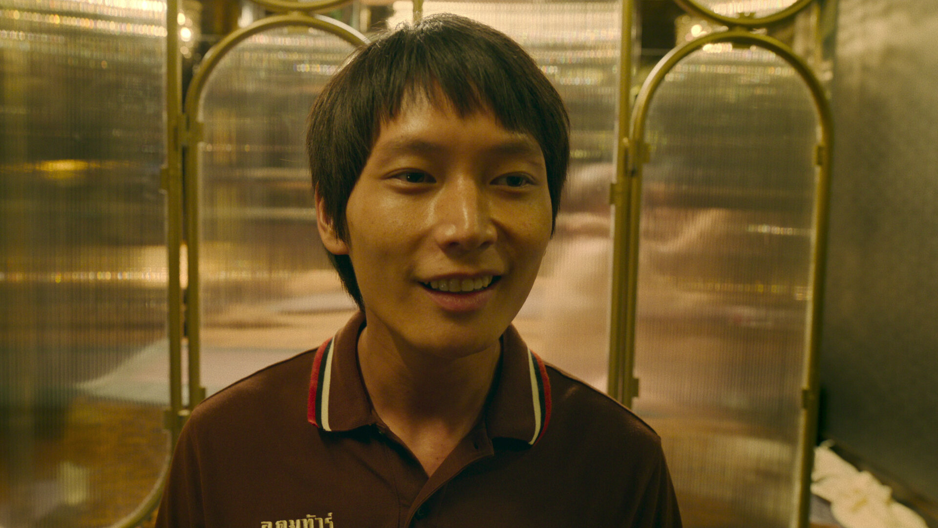 Mad Unicorn S1E1 A Sparrow and a Rooster