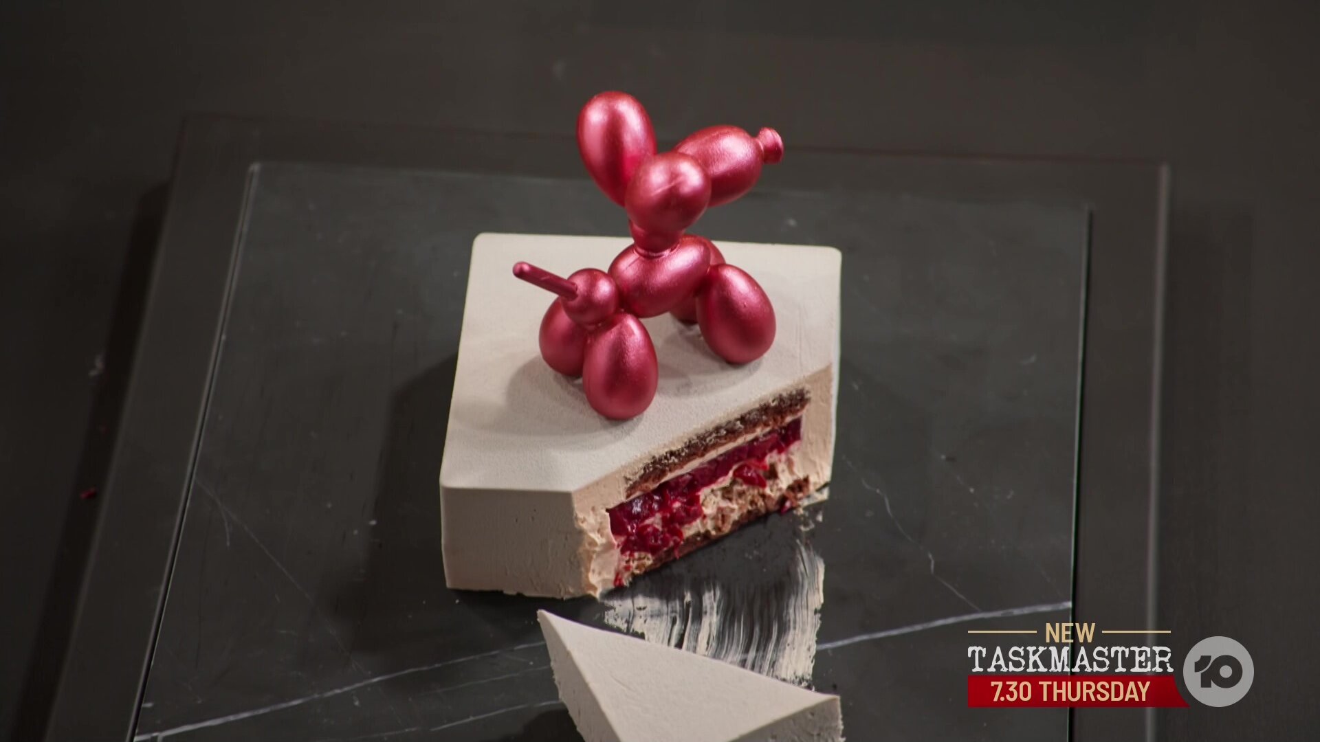 MasterChef Australia S17E14 Pressure Test: Steven He's Balloon Puppy Cake