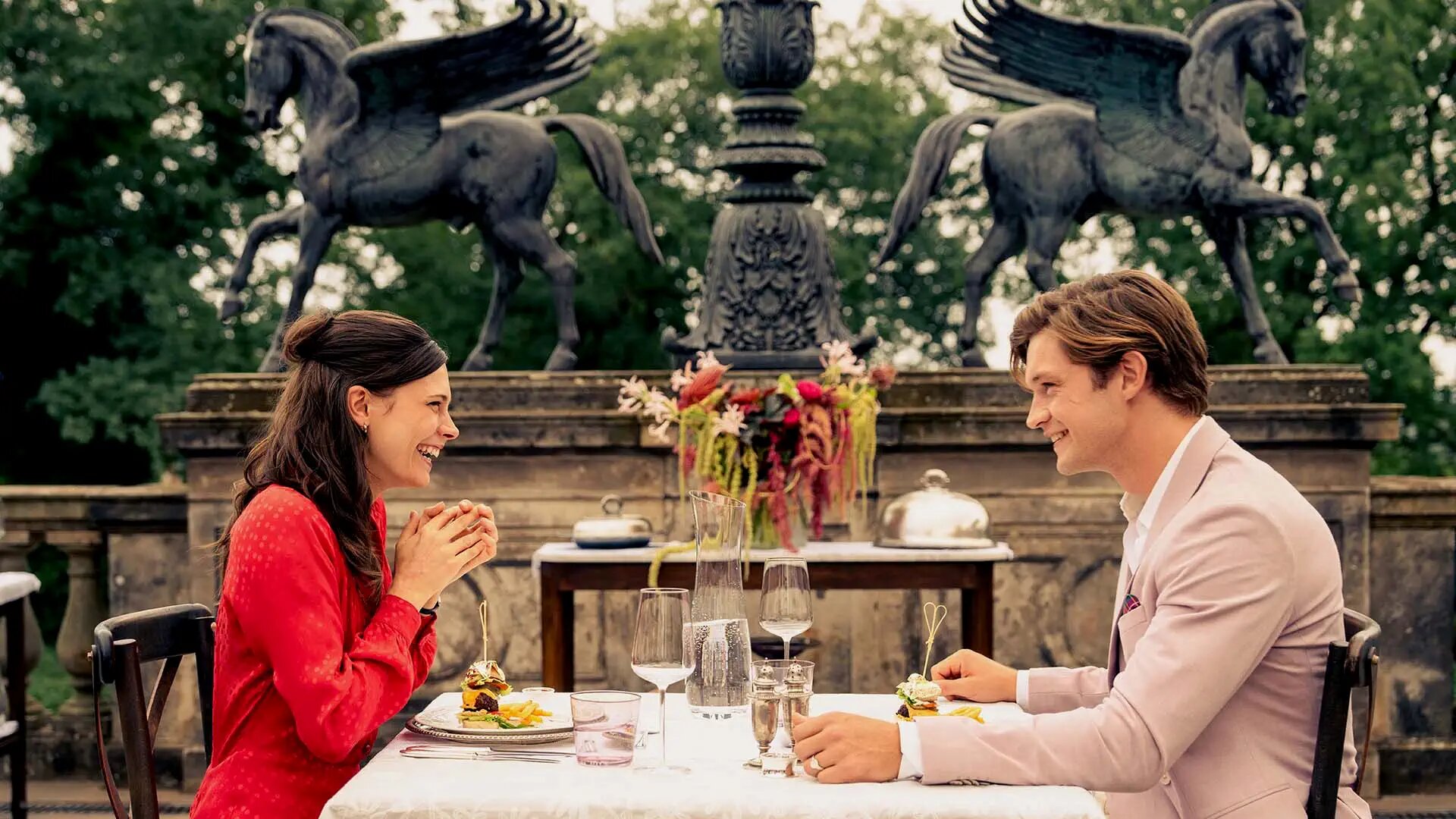 Maxton Hall: The World Between Us S2E4 Geheimnisse