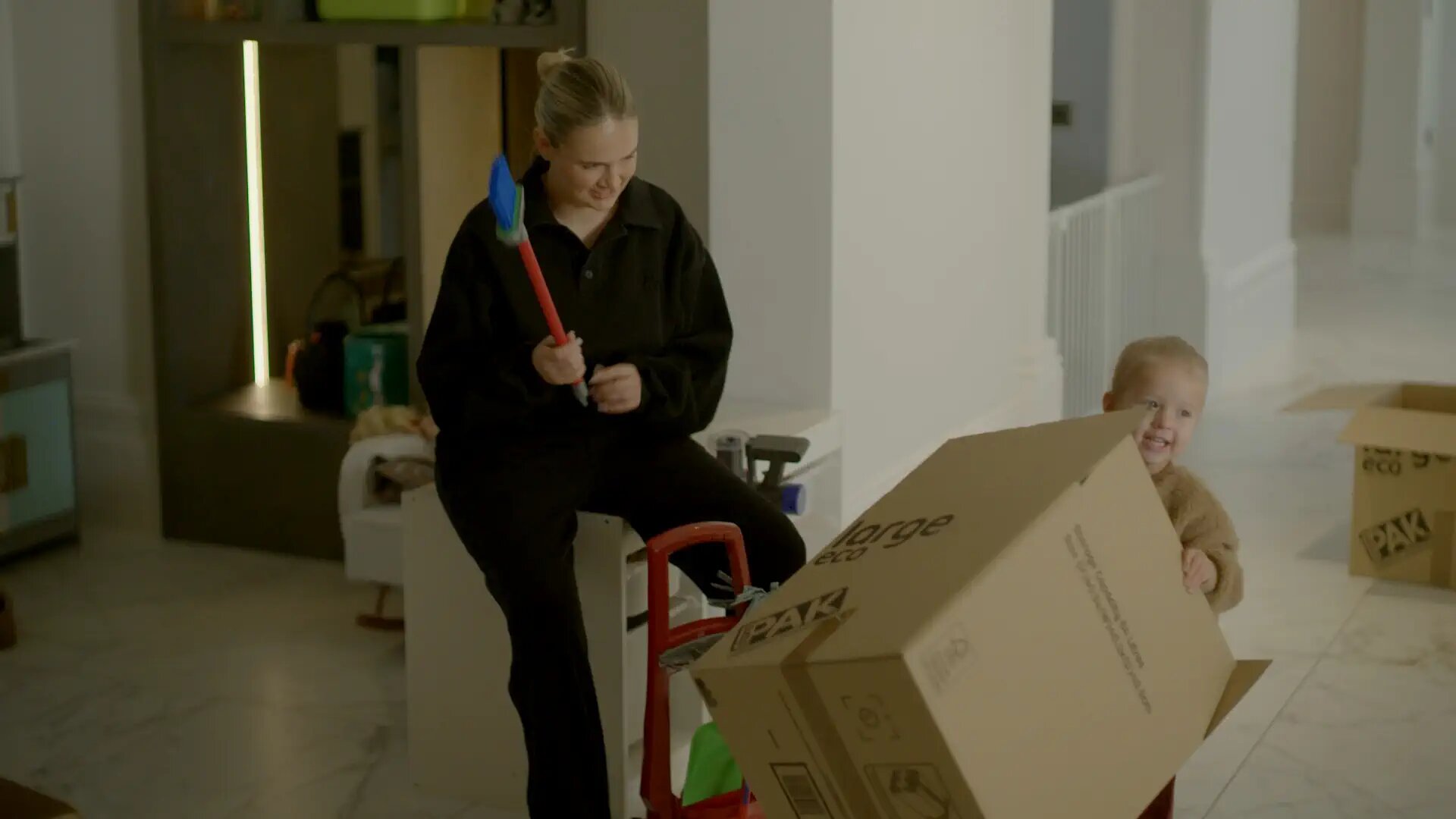 Molly Mae: Behind It All S3E6 6