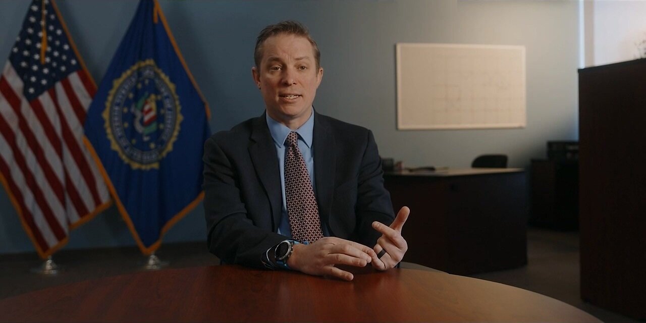 Most Wanted: Teen Hacker S1E1 Hunted by the FBI