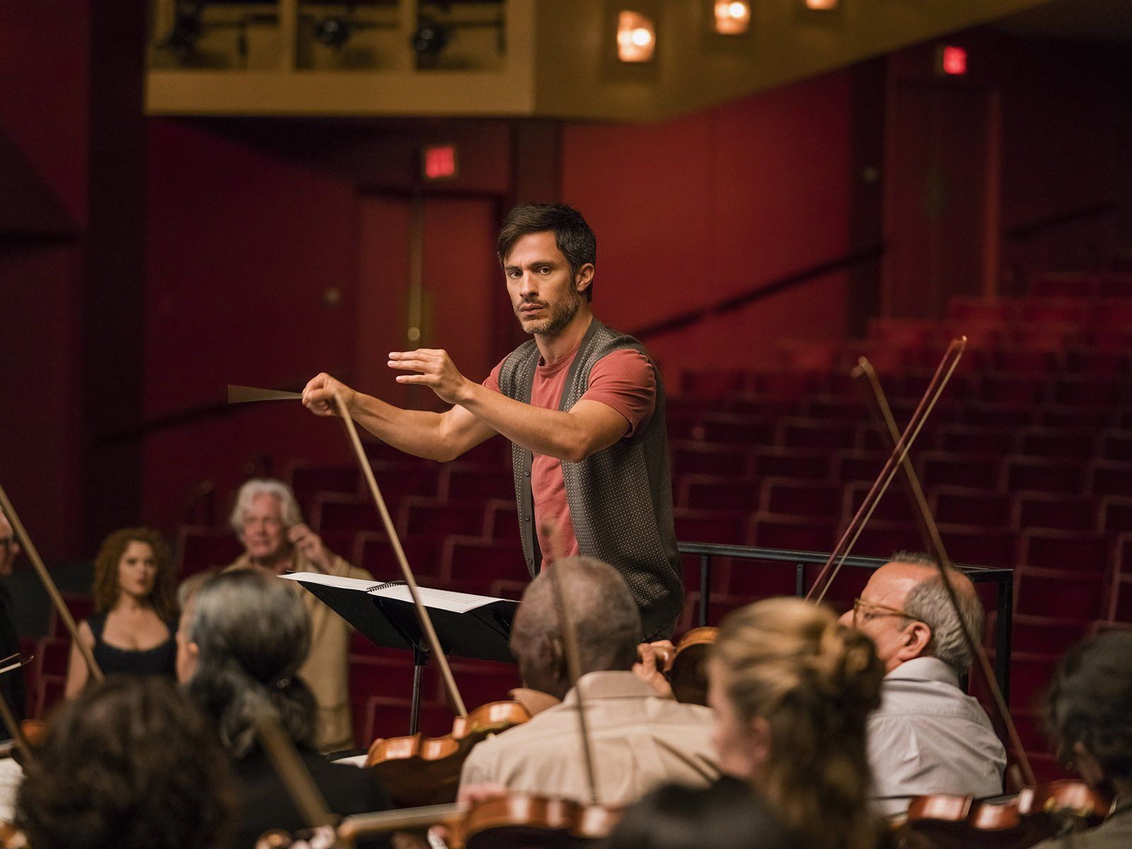 Mozart in the Jungle S4E9 I Want You to Think of Me