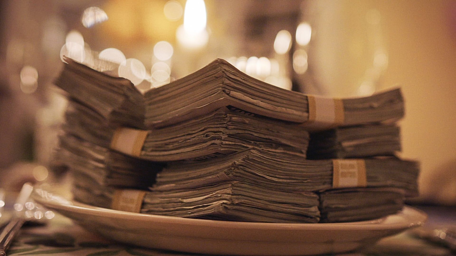 Murder on Middle Beach S1E2 Tables & Rooms