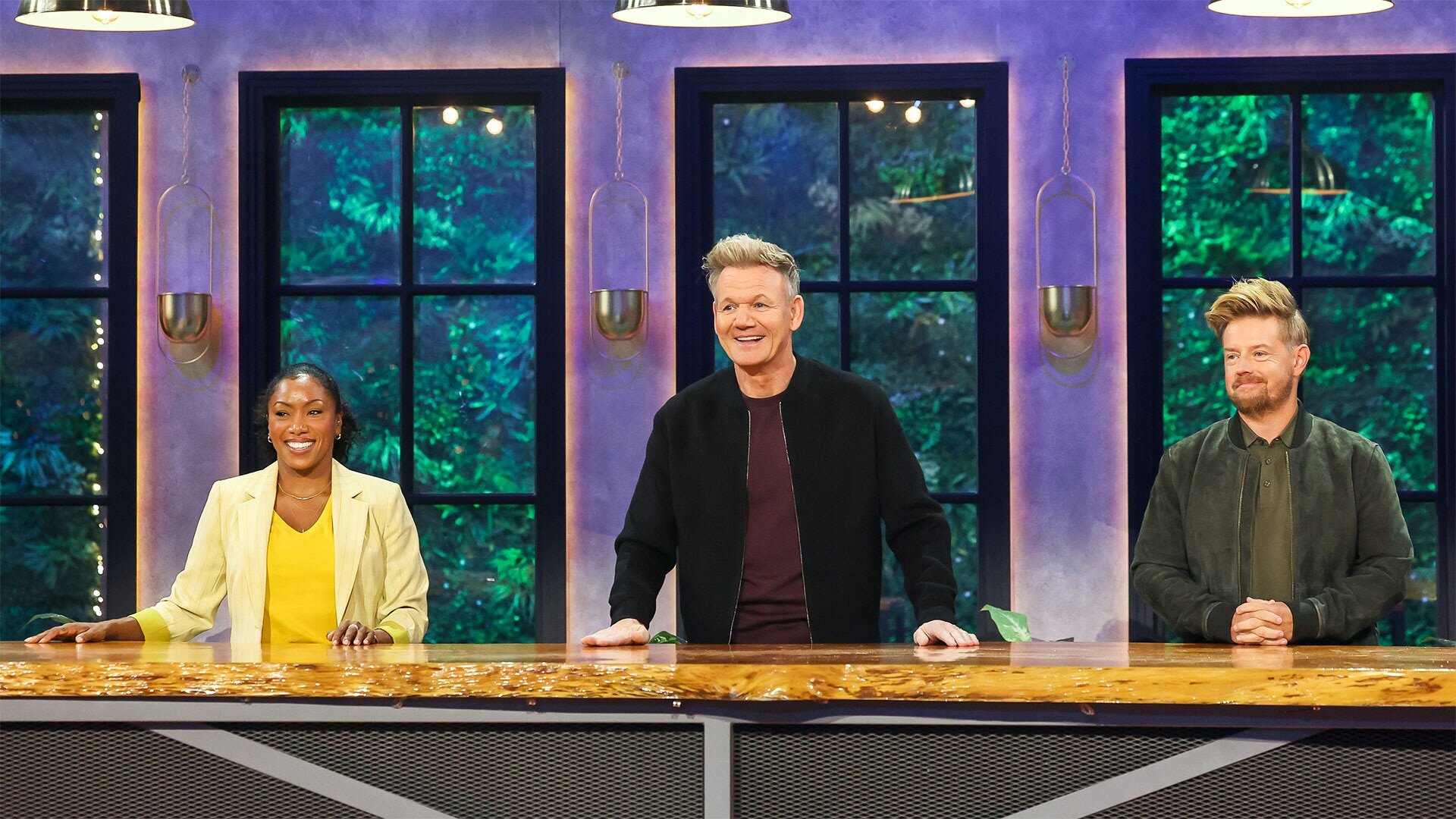 Next Level Chef S5E1 Auditions - Pro Chefs