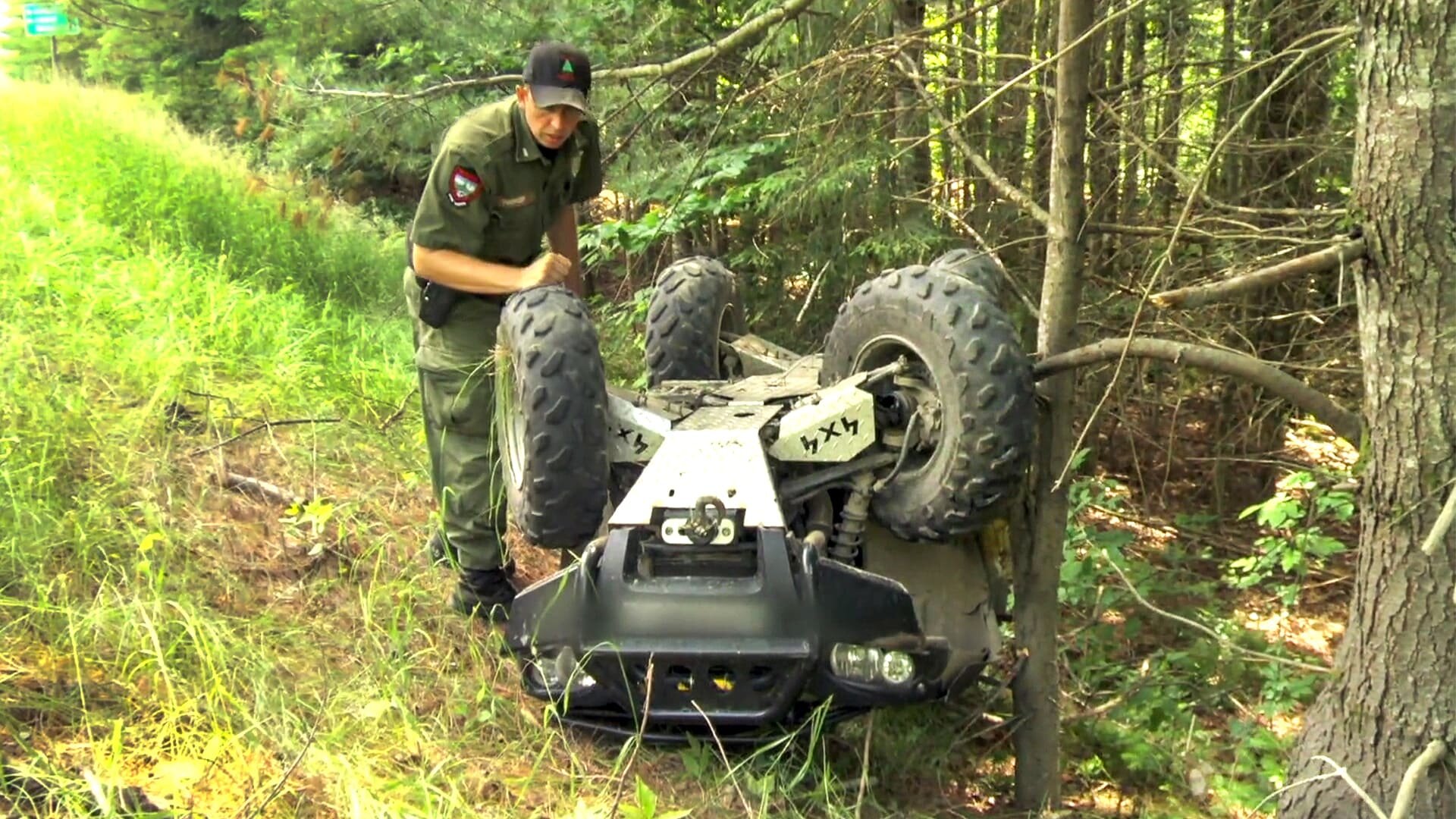 North Woods Law S4E15 High Jinks