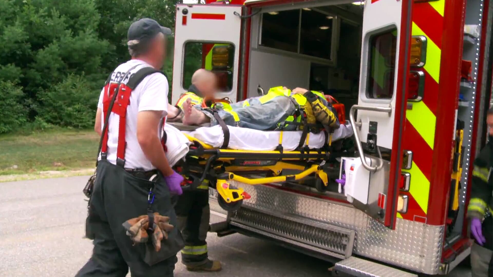 North Woods Law S4E19 Rapid Responders