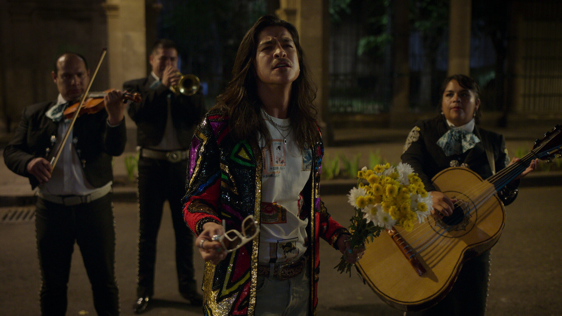 Nothing to See Here S2E6 Dobbie