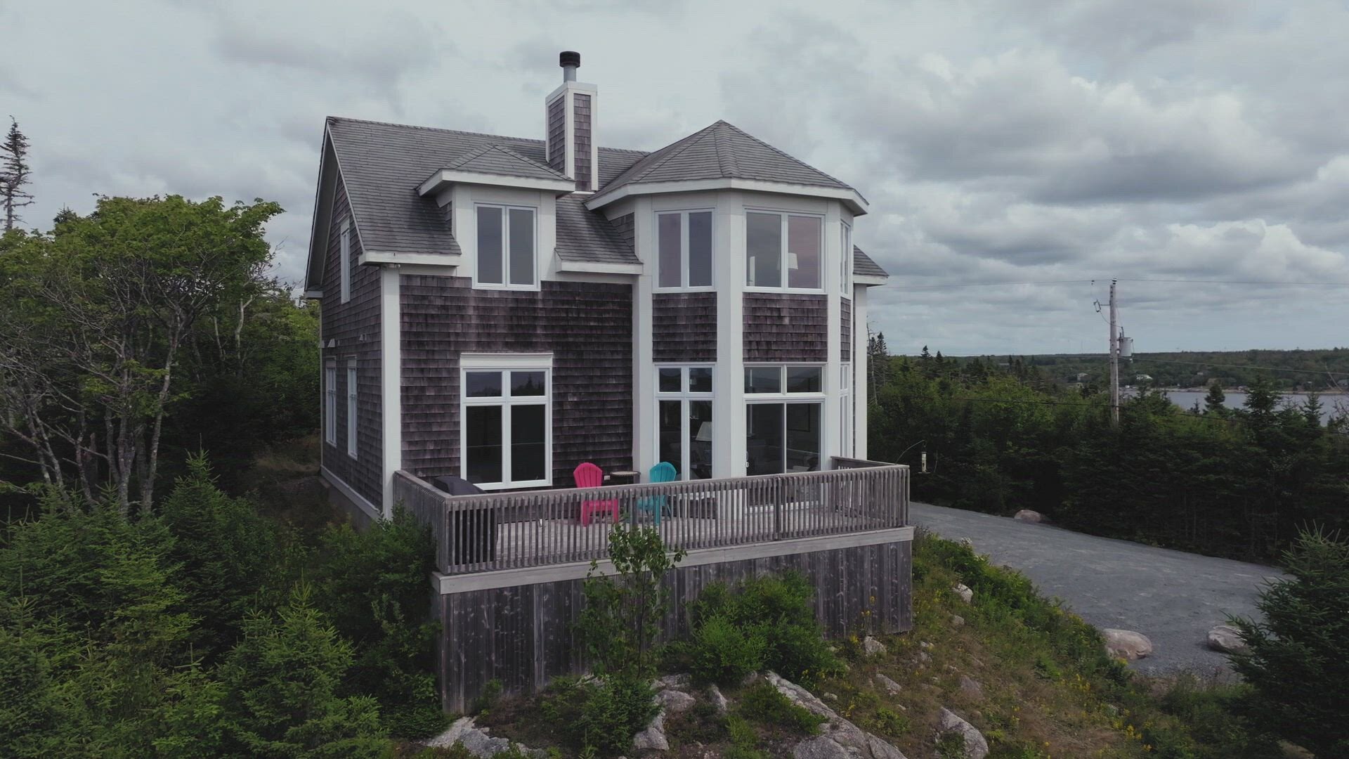 Oceanfront Property Hunt S1E14 Julie and Julian