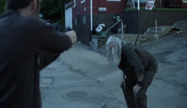 Outsiders S2E11 The Run