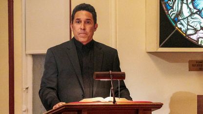 People of Earth S2E7 Bee Kind