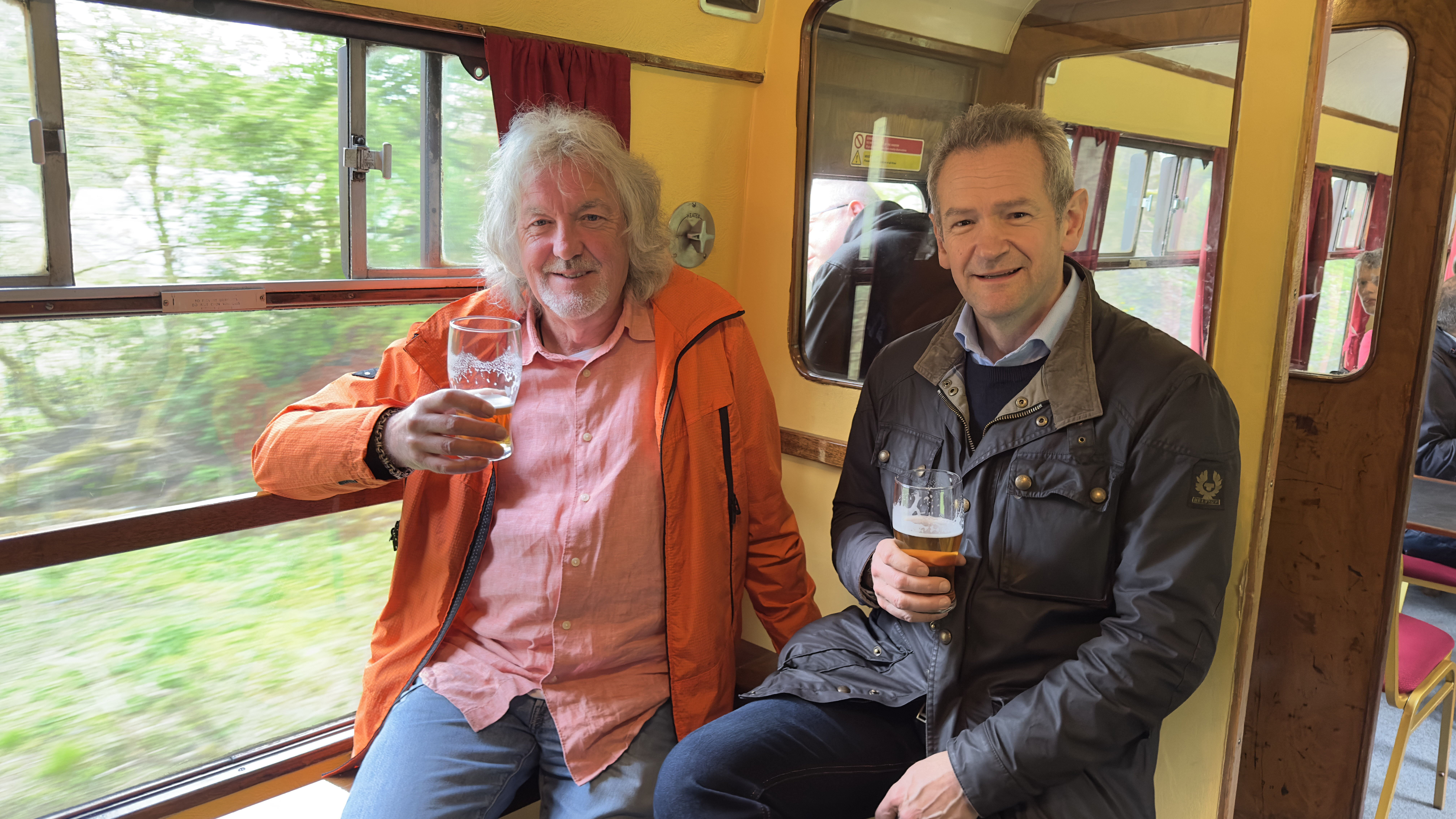 Perfect Pub Walks with Bill Bailey S2E1 Episode 1