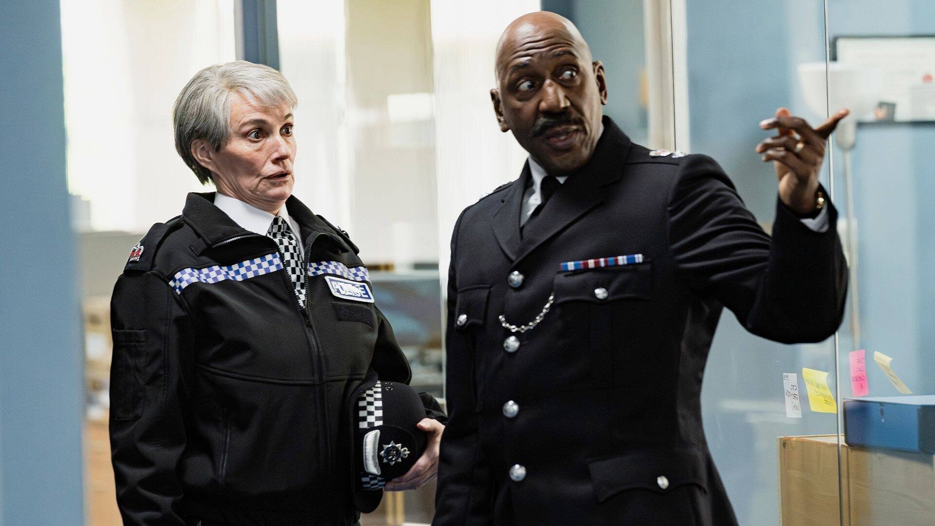 Piglets S2E6 Till Death Do Us Part