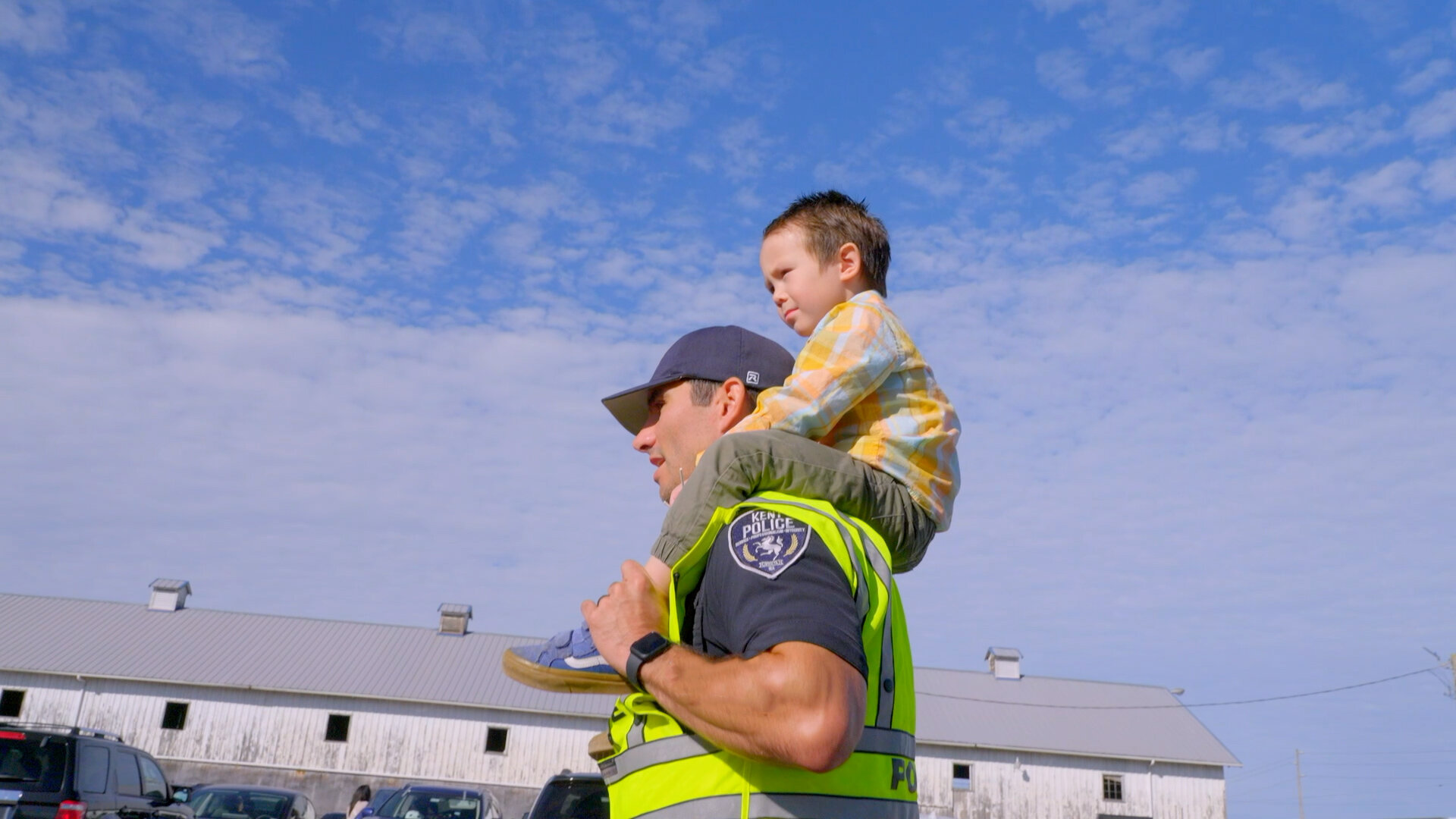 Police 24/7 S2E10 Naked Aggression