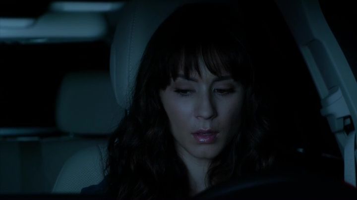 Pretty Little Liars S7E17 Driving Miss Crazy