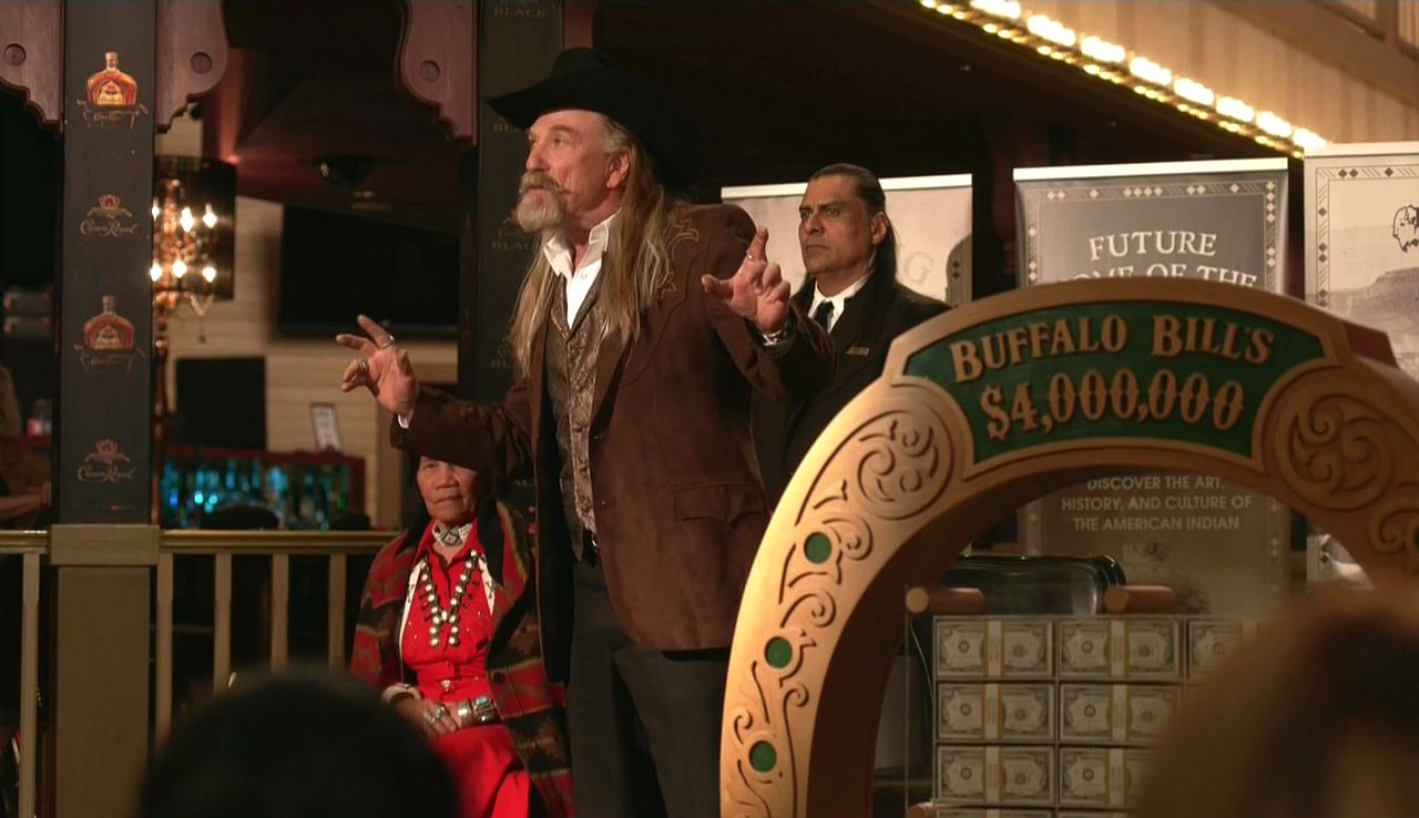 Ray Donovan S4E3 Little Bill Primm's Big Green Horseshoe