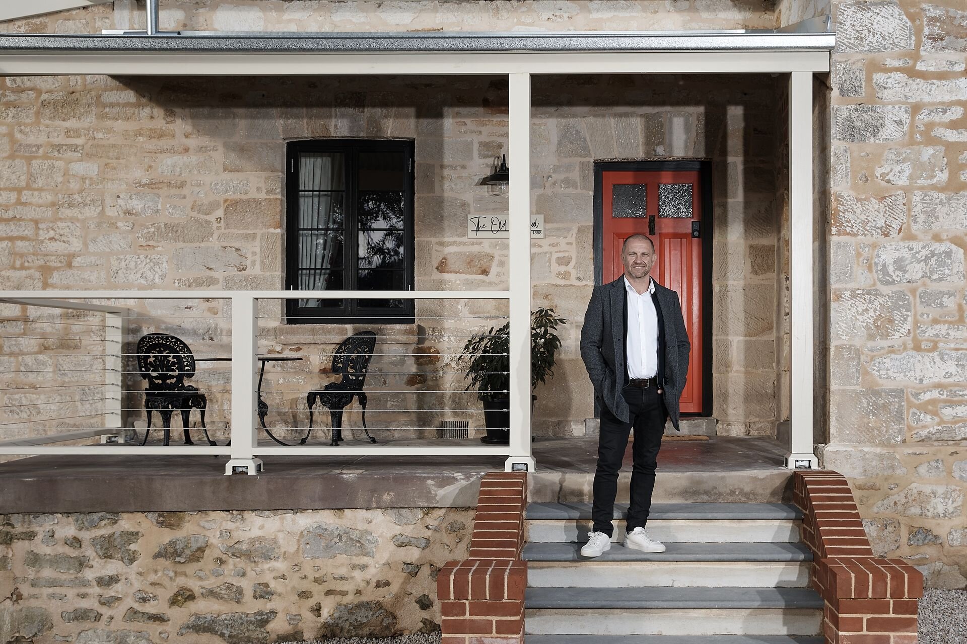 Restoration Australia S7E5 Old School House, Balhannah, SA