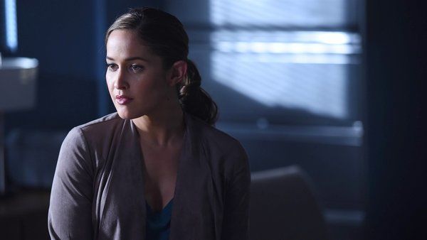 Rosewood S2E21 Amparo & the American Dream