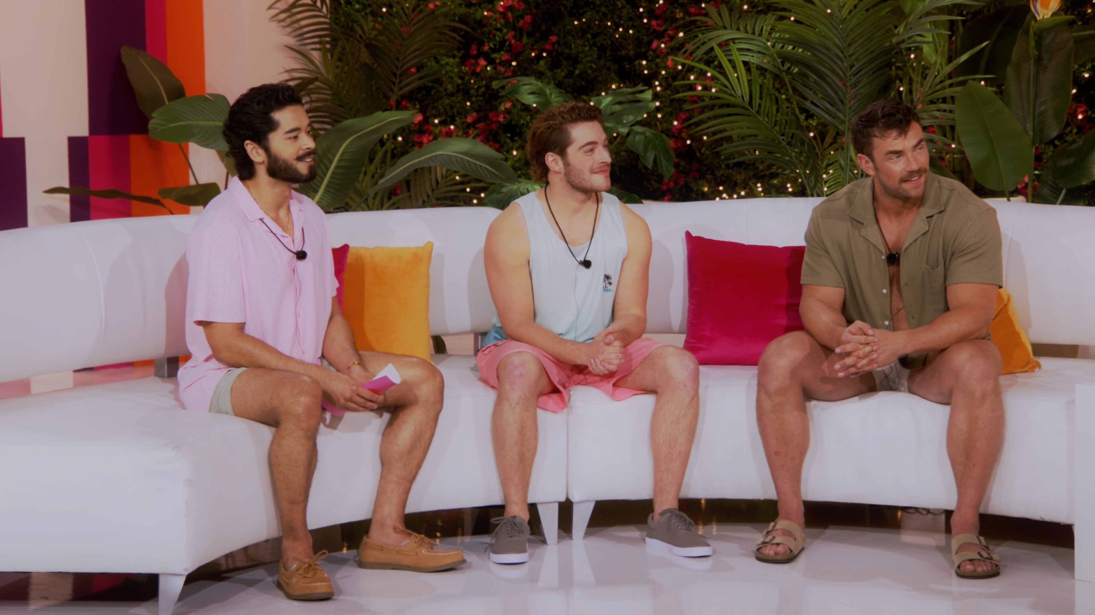 RuPaul's Drag Race S18E8 Snatch Game Of Love: Island Edition