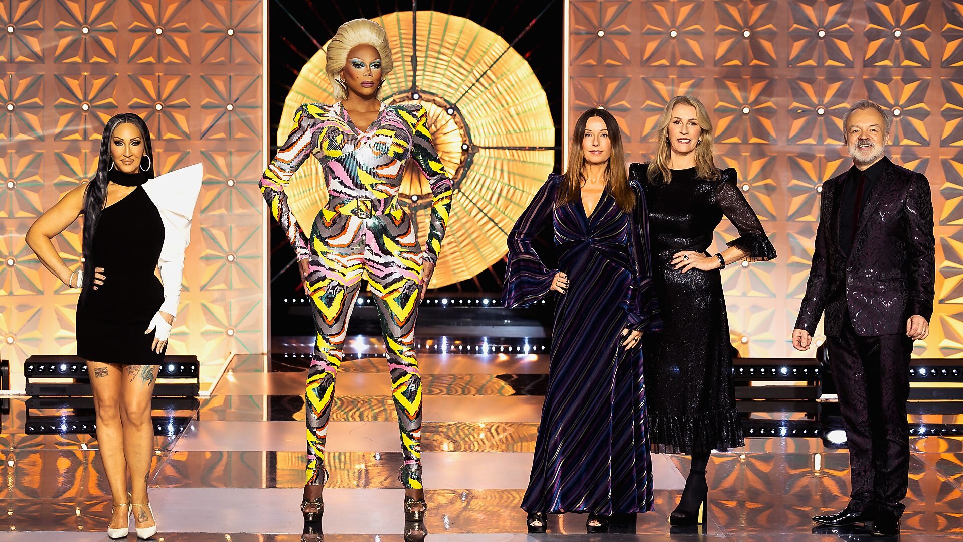 RuPaul's Drag Race UK vs the World S3E4 Girl Groups From Outer Space