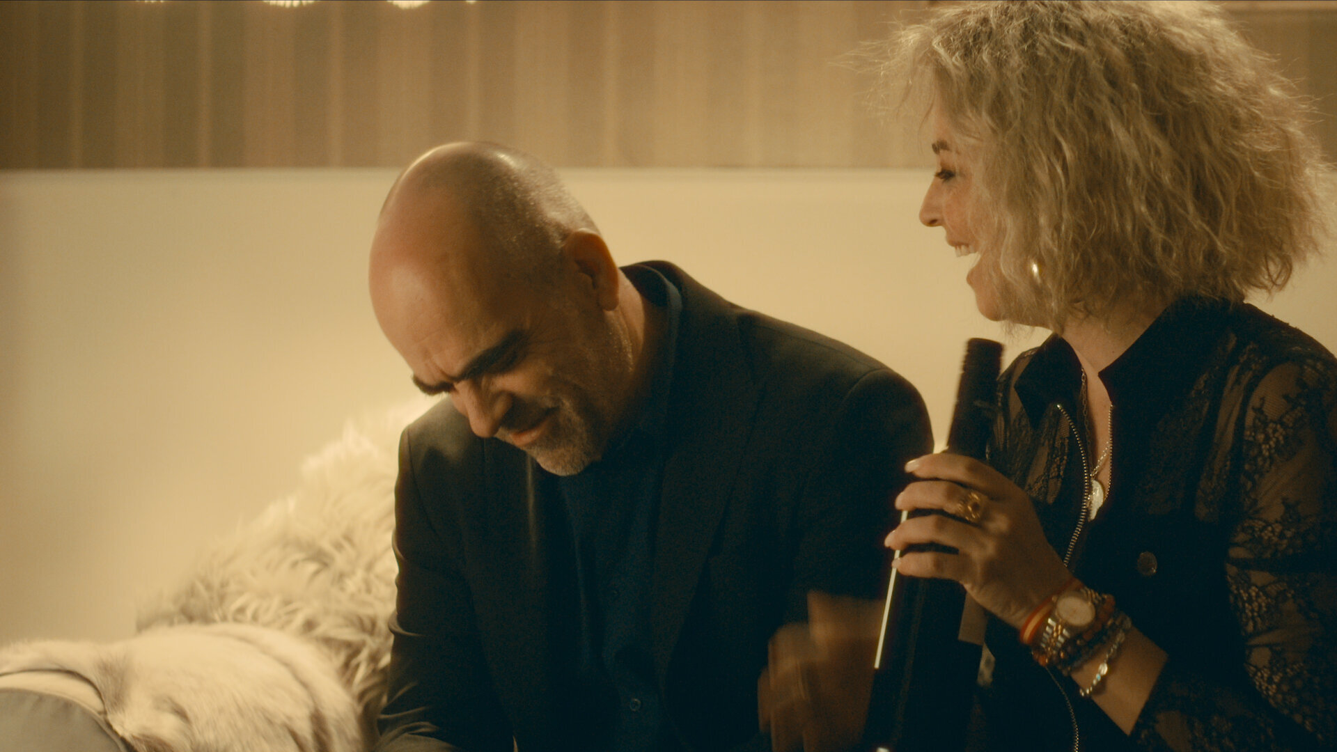 Salvador S1E5 Cantos de sirena