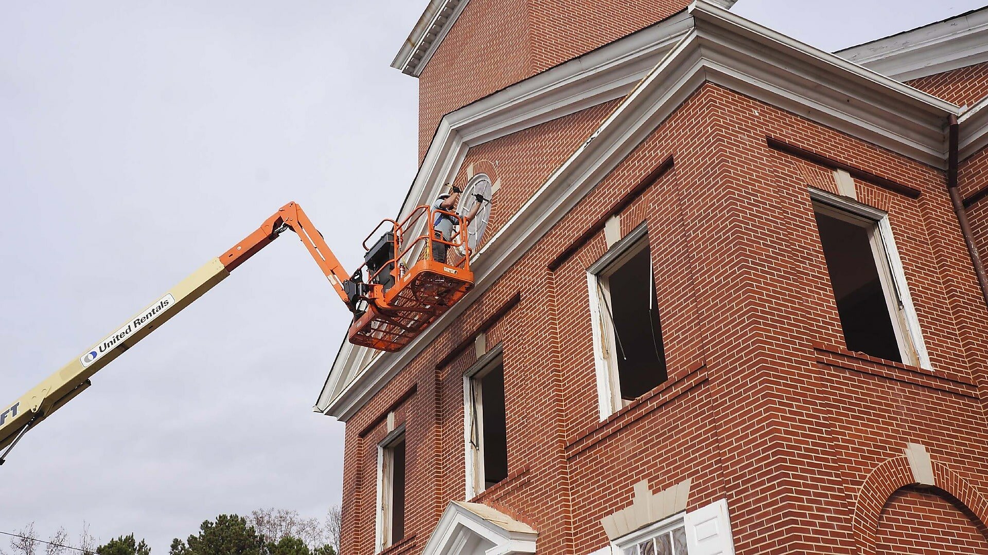 Salvage Dawgs S4E13 Scott Boulevard Baptist Church