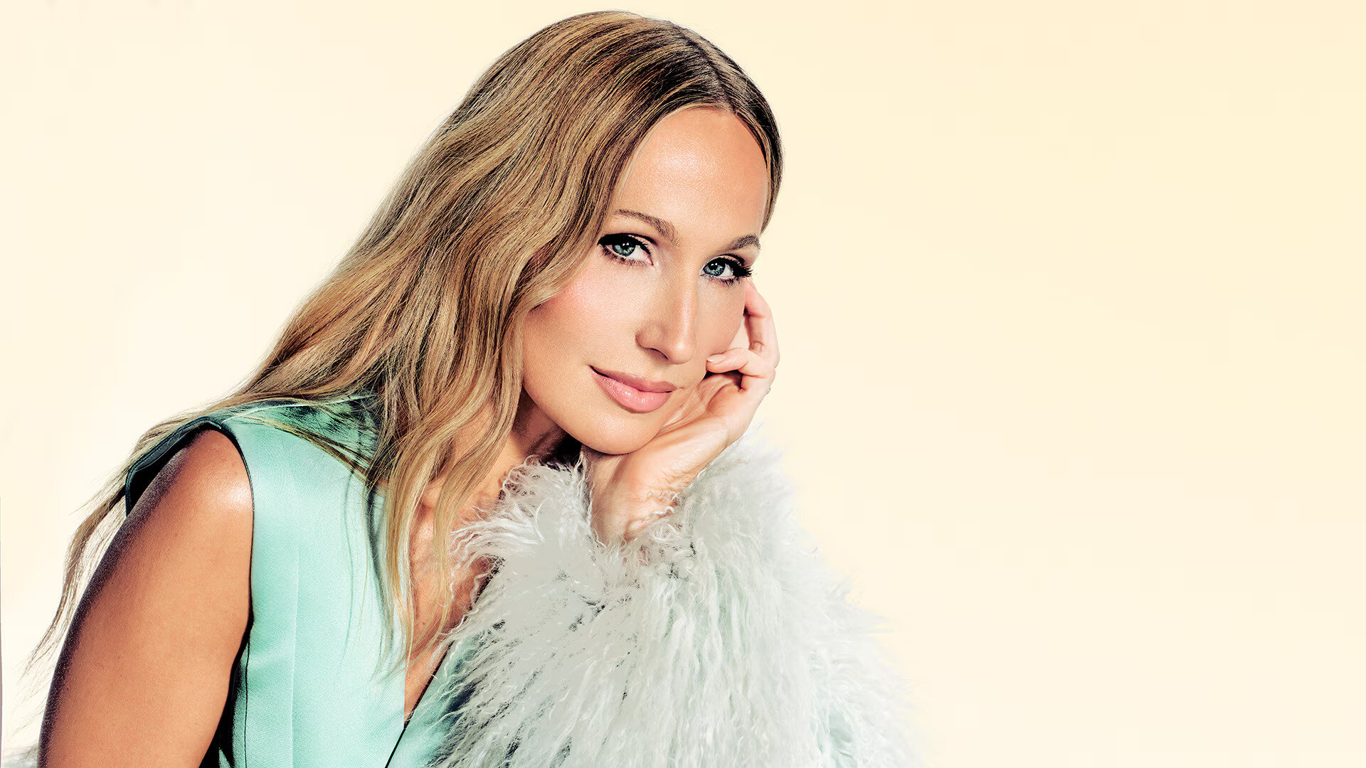 Saturday Night Live S51E5 Nikki Glaser / sombr