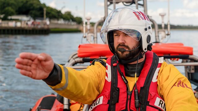 Saving Lives at Sea S10E5 Into the Eye of the Storm