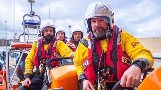 Saving Lives at Sea S10E6 Hunt for Missing Kayakers