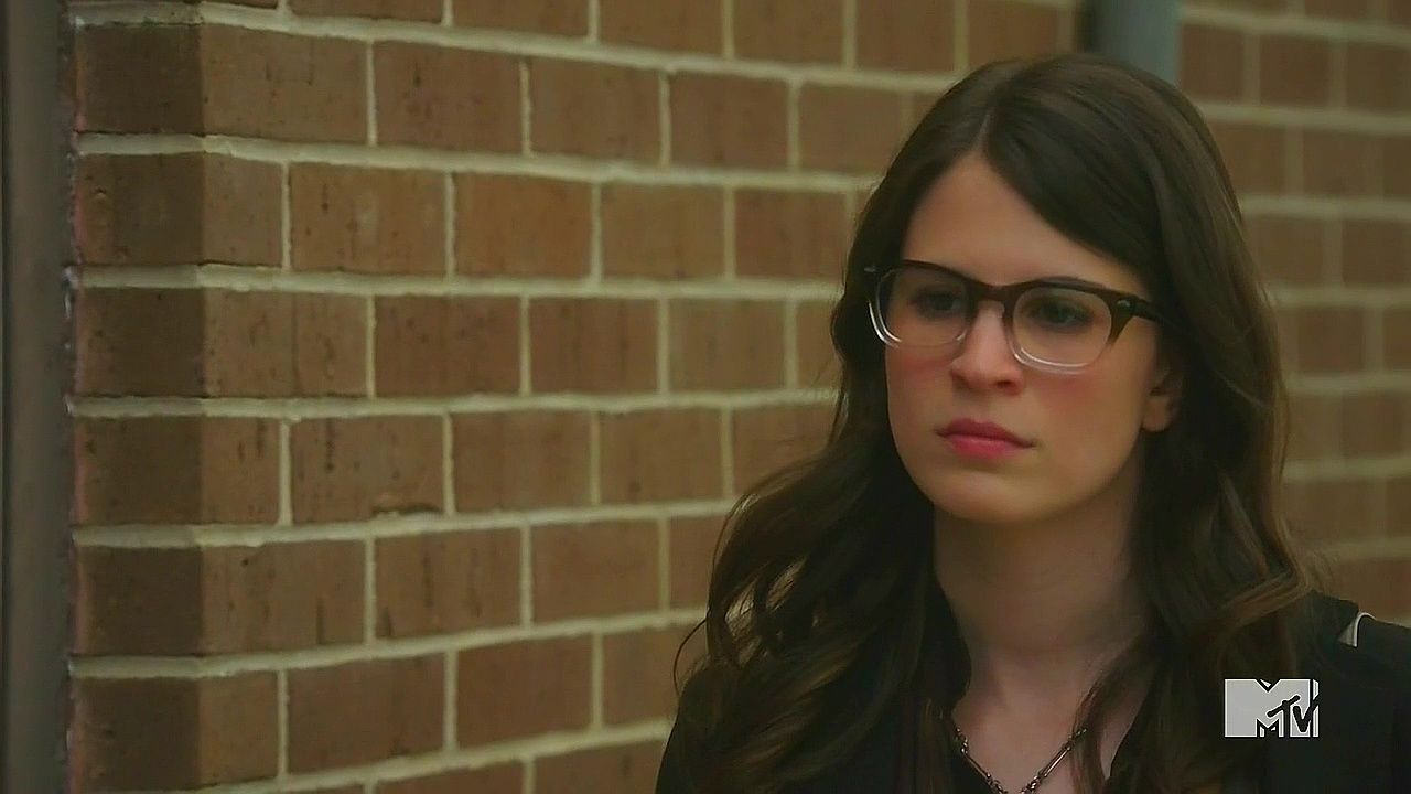 Scream: The TV Series S1E9 The Dance