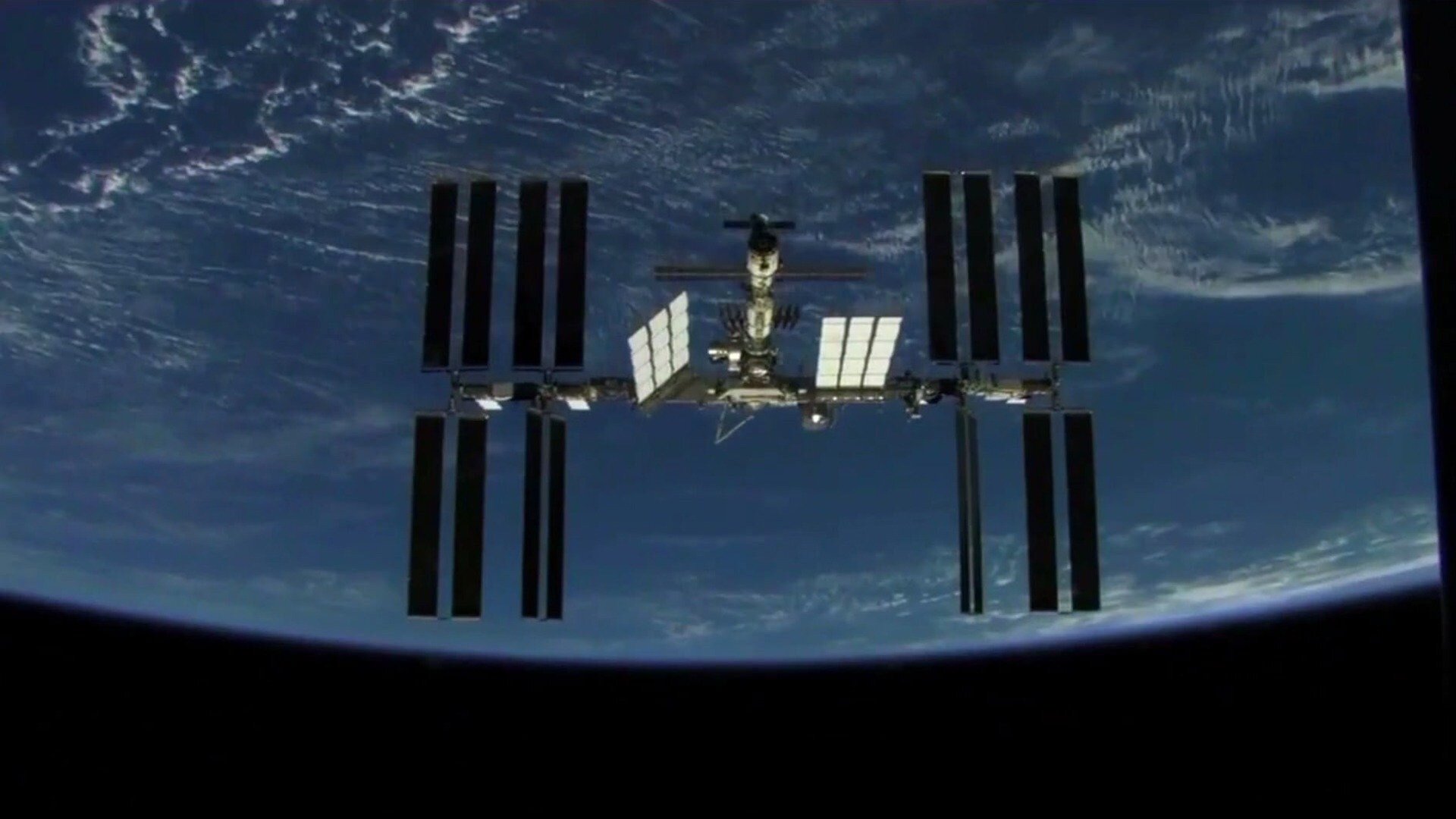 Secret Space Escapes S1E7 Abandon Ship