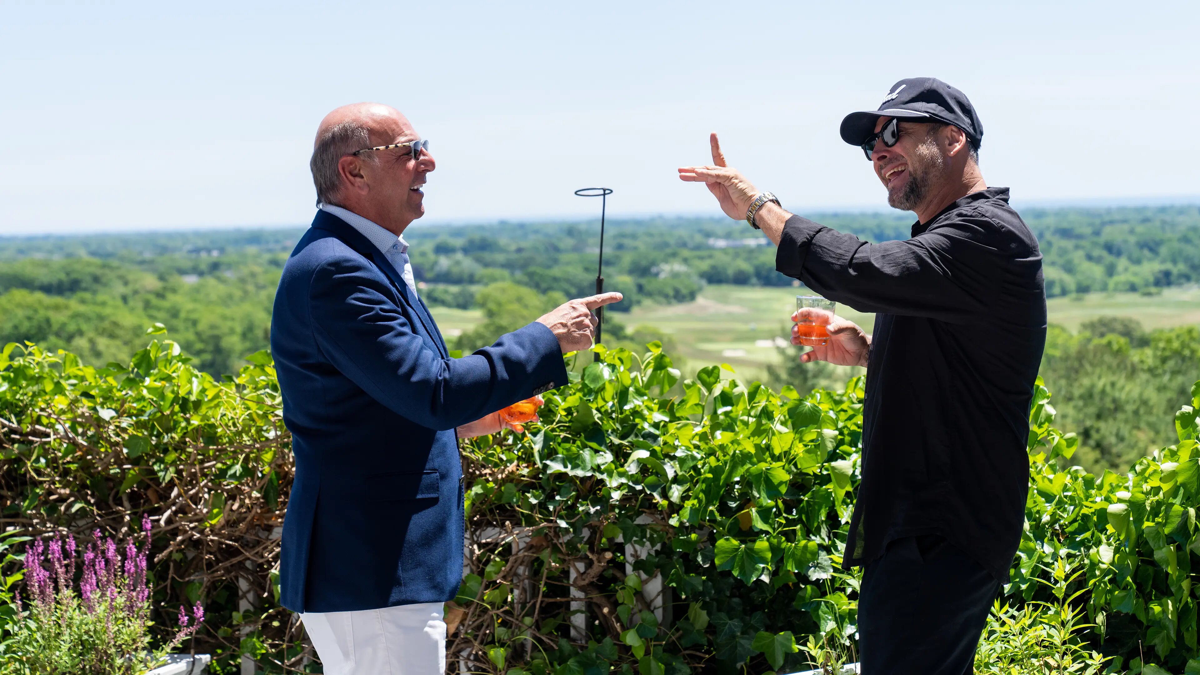 Selling the Hamptons S2E1 The Prince and the Popstar