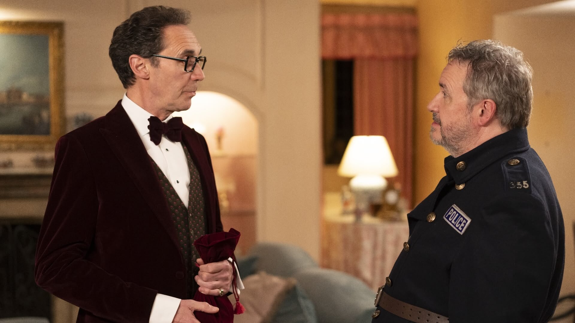 Shakespeare & Hathaway: Private Investigators S5E3 Destruction, Blood and Massacre