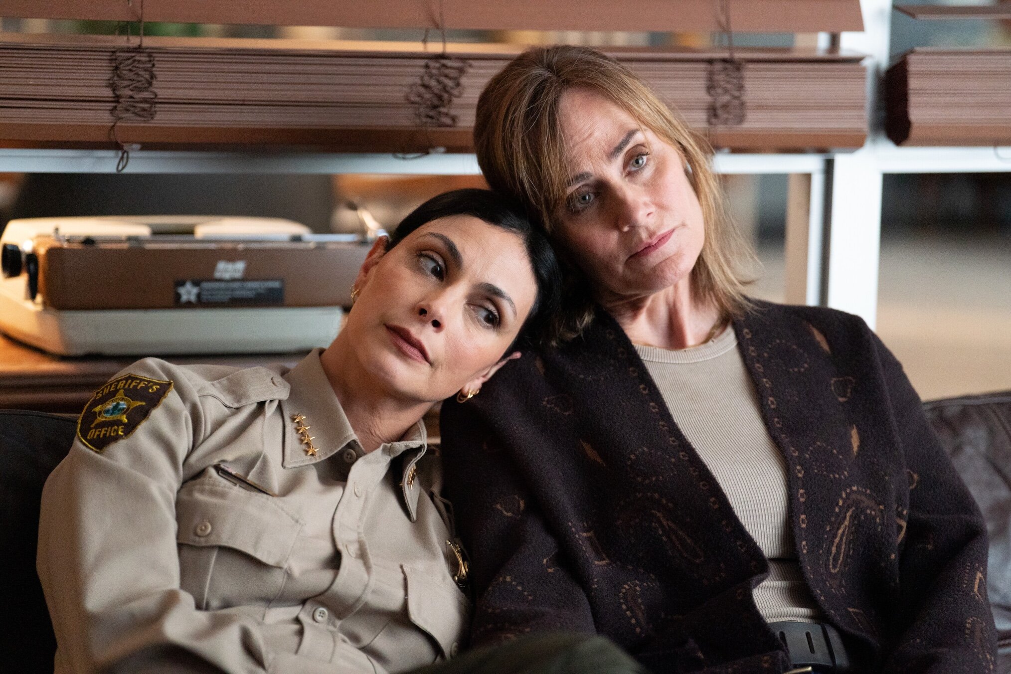 Sheriff Country S1E2 Firewall