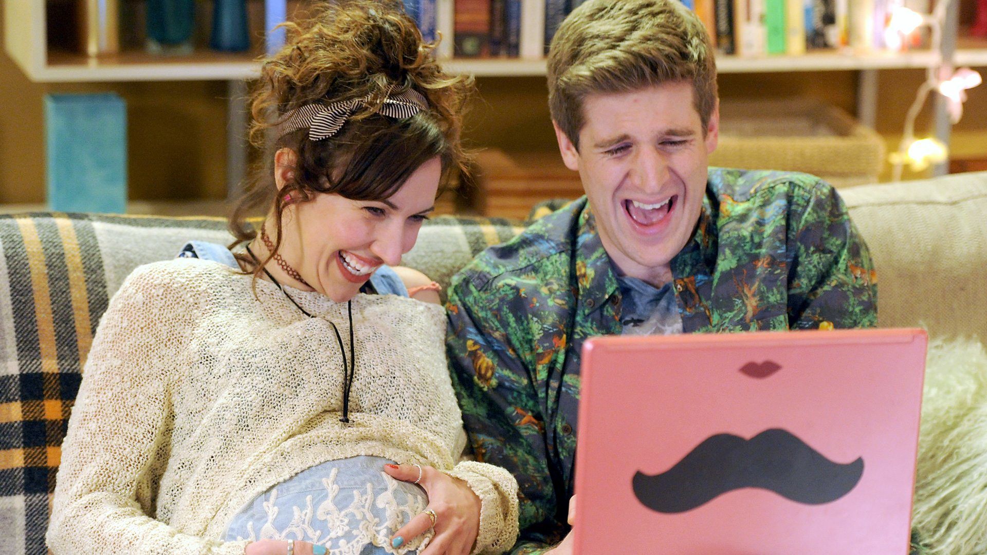 Siblings S2E5 Baby Sack