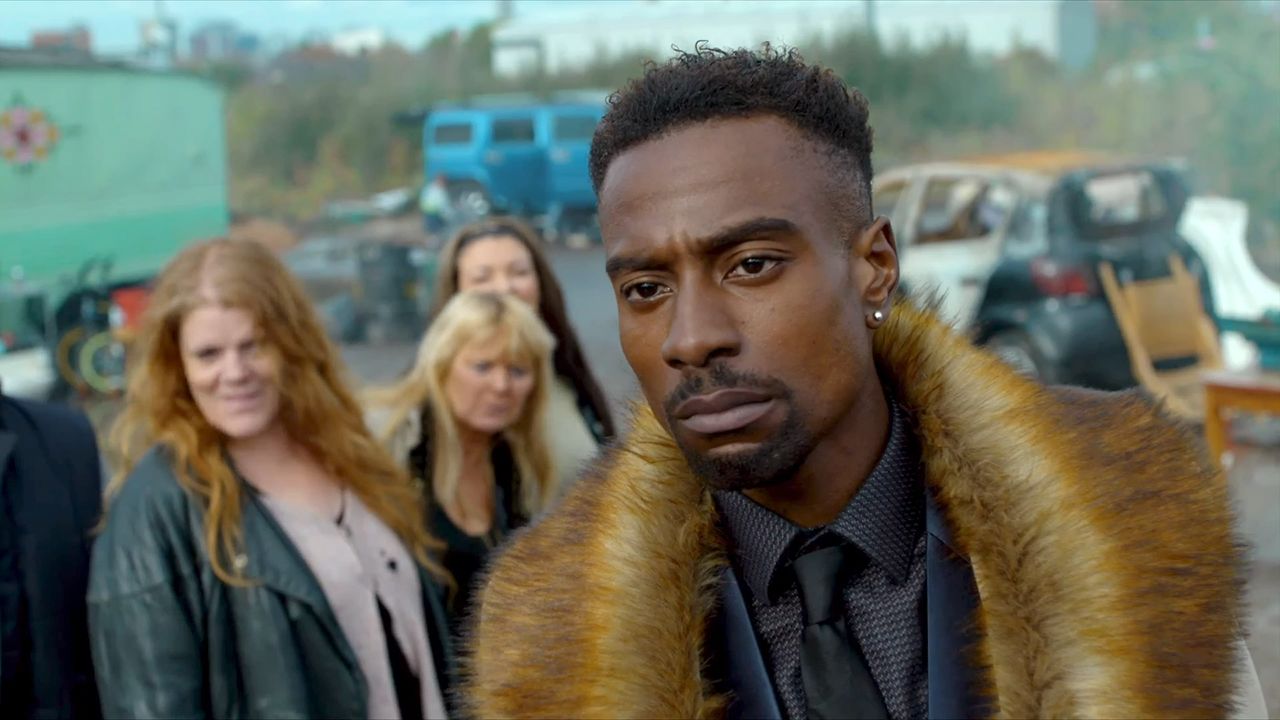 Snatch S1E8 Pear Shaped