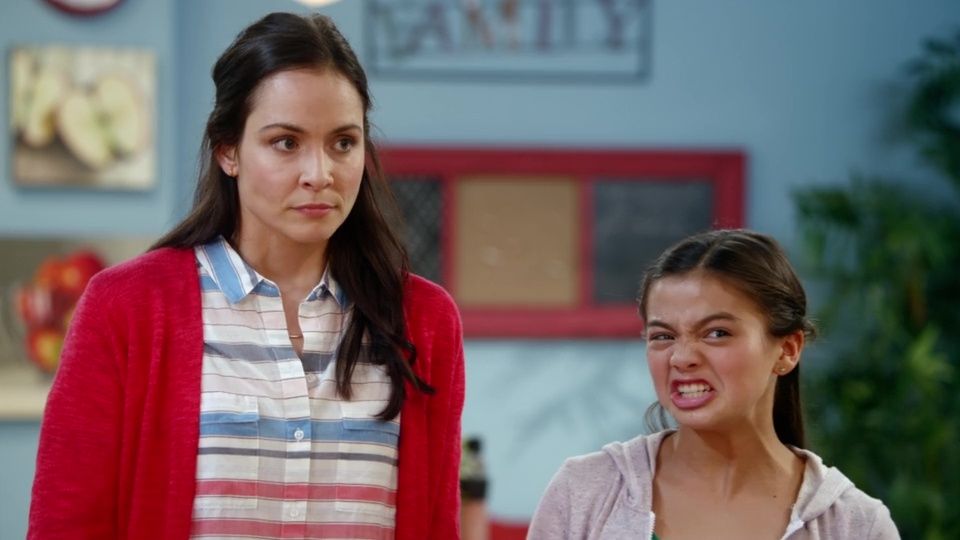 Star Falls S1E1 The Celebrity Setup