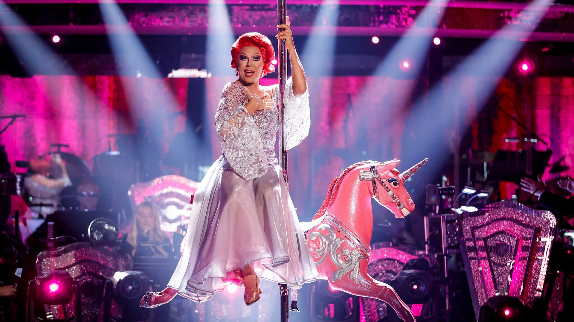 Strictly Come Dancing S23E2 Week 1