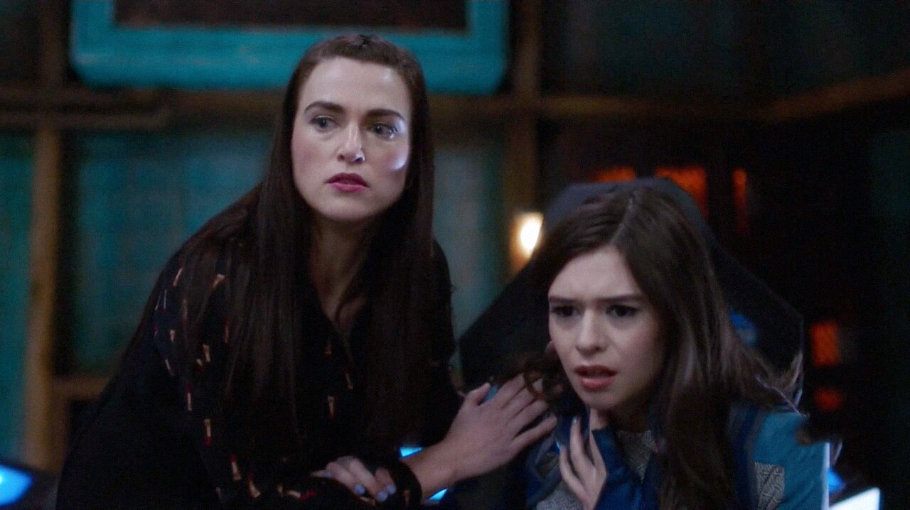 Supergirl S6E7 Fear Knot